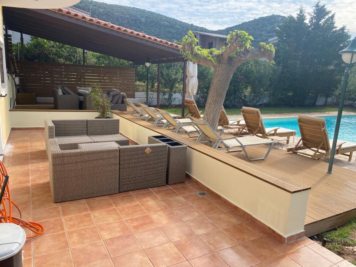 Relaxing Villa With Swimming Pool And Garden Agios Georgios  Zewnętrze zdjęcie
